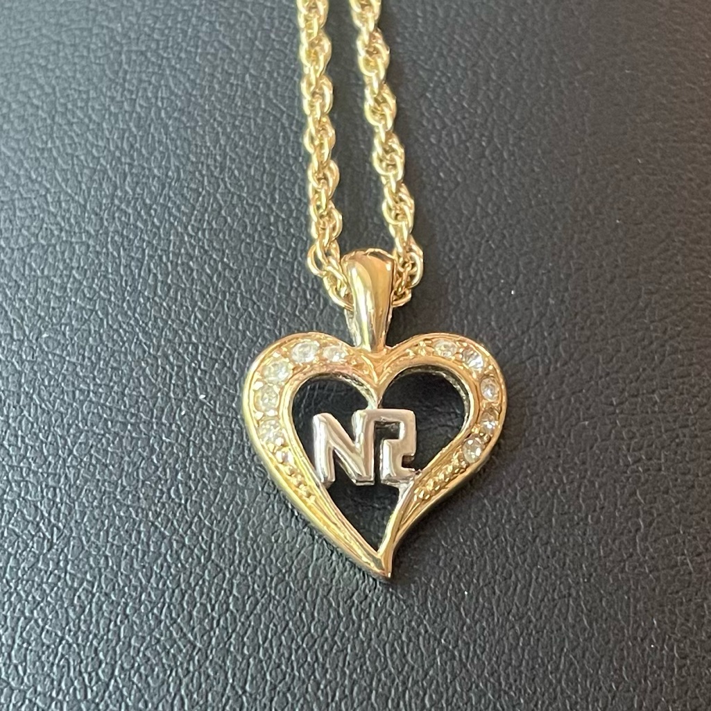 Nina Ricci Heart Pendant Necklace 80$